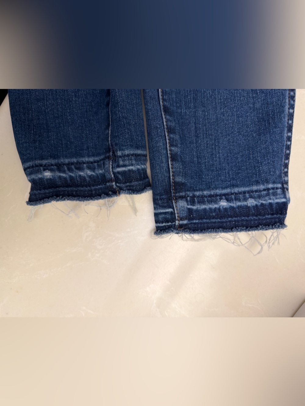 Madewell 10" HIGH-RISE SKINNY Jean - size 26 - Picture 9 of 10